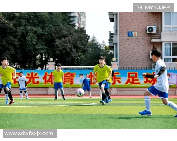 浙江足球星闪耀绿茵场展现拼搏精神引领团队不断迈向新辉煌 浙江足球星闪耀绿茵场展现拼搏精神引领团队不断迈向新辉煌